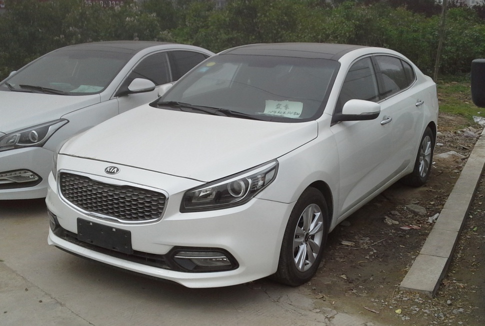 Kia K4 technical specifications and fuel economy